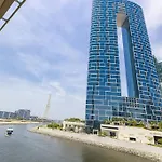 Water Front - Beautiful 1Br Apt On Dubai Marina