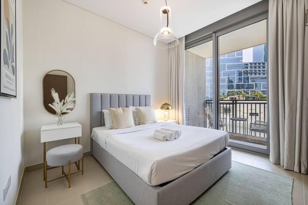 Apartment Water Front - Beautiful 1br On Marina Dubai
