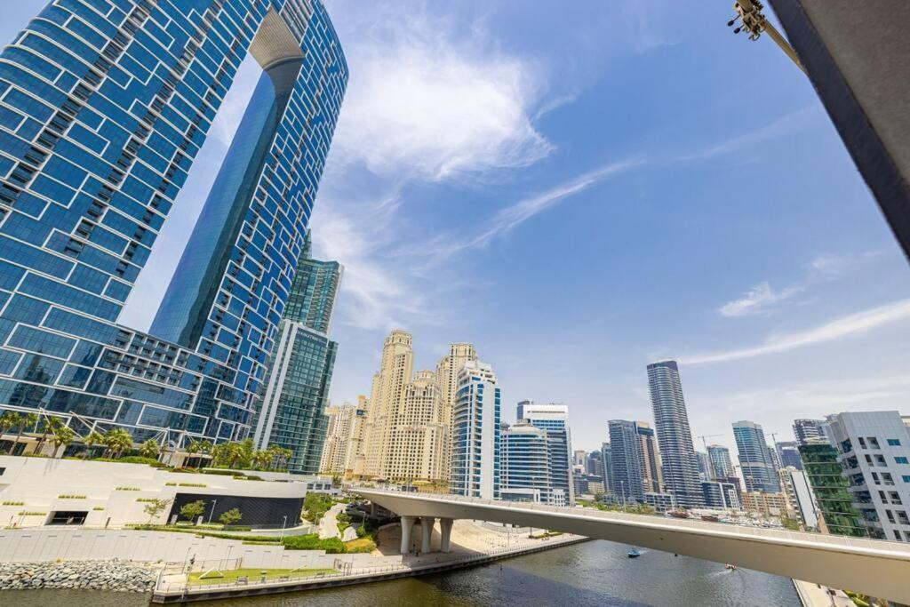 Apartment Water Front - Beautiful 1br On Marina Dubai